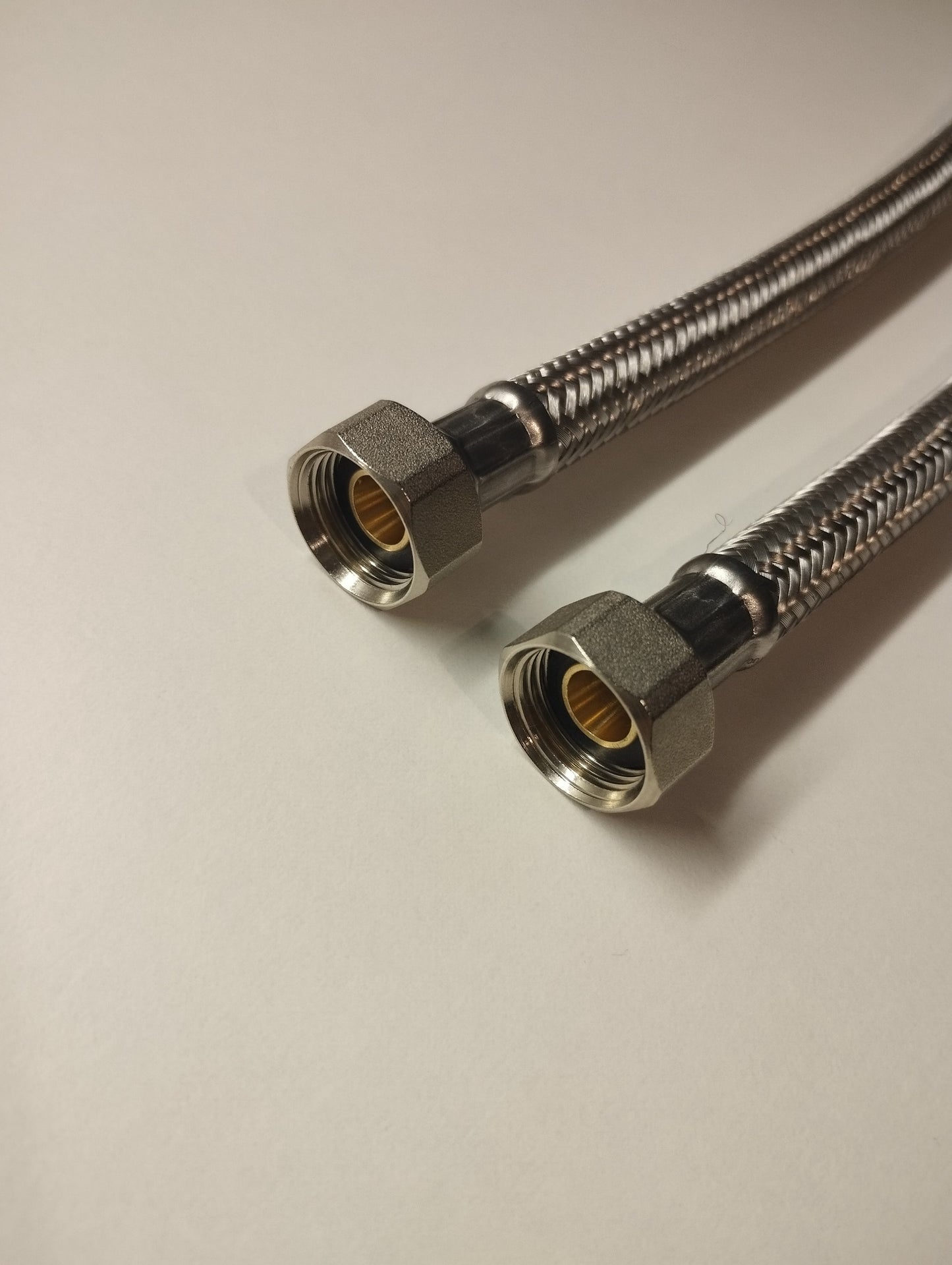 Flexschlauch DN8 G3/8" IG (mit Dichtung) x G3/8" IG (mit Dichtung) mit Edelstahlumflechtung