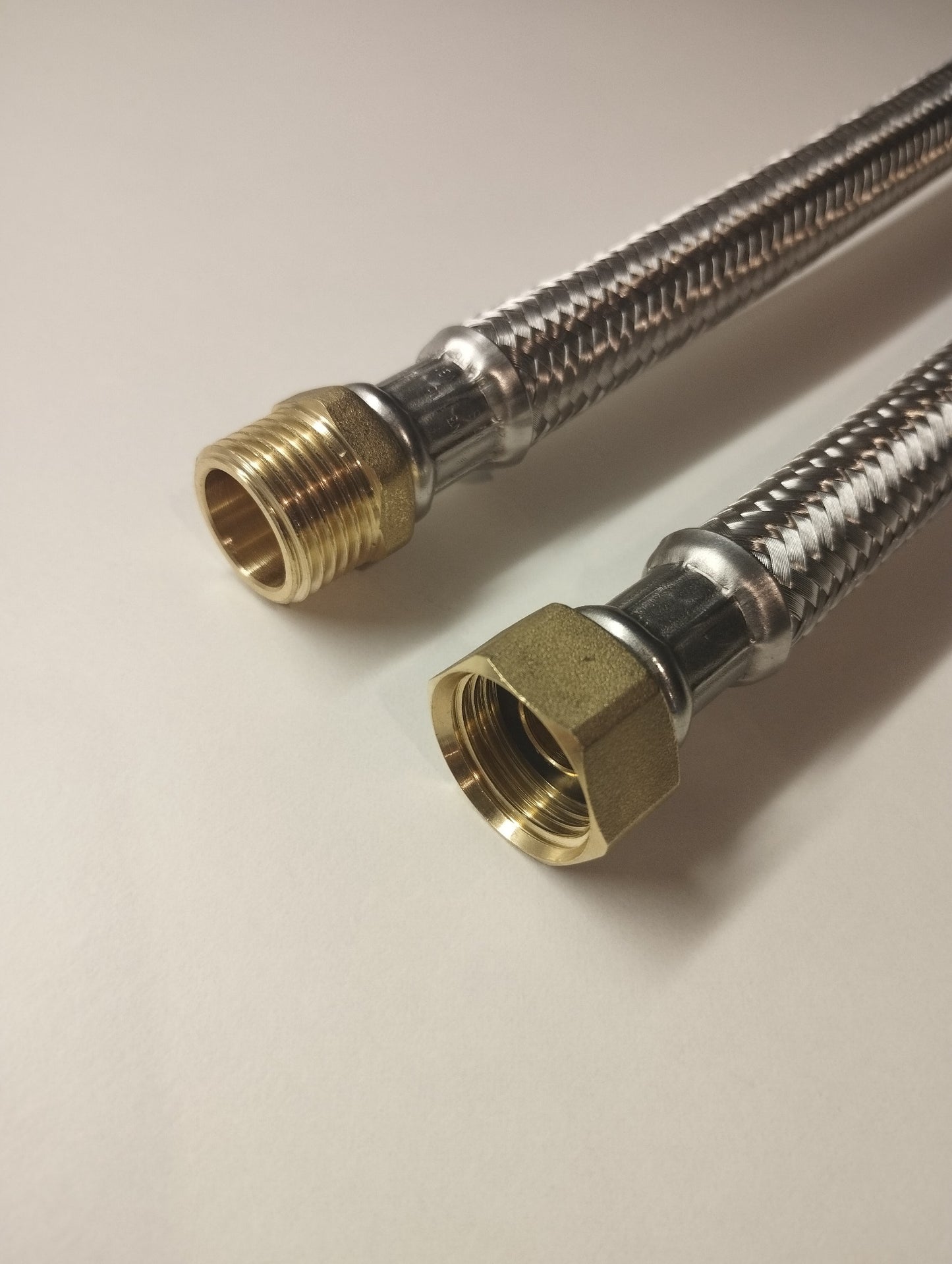 Flexschlauch DN13 1/2" IG x 1/2" AG mit Edelstahlumflechtung